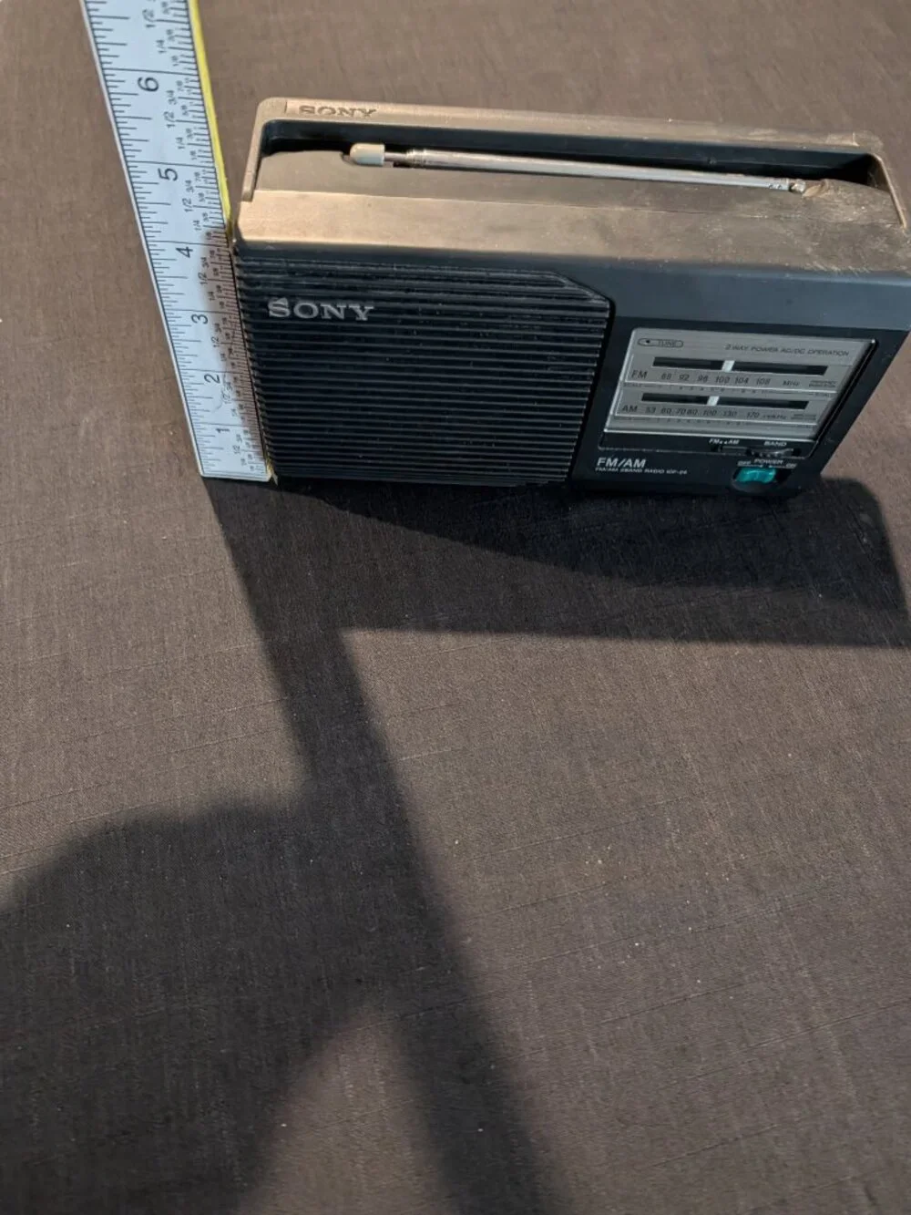 Vintage Sony FM/AM 2 Band Receiver Radio Model ICF-24 TESTED Includes power cord